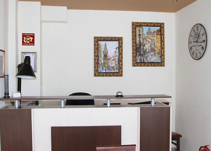 Vlasta Family Hotel 2*