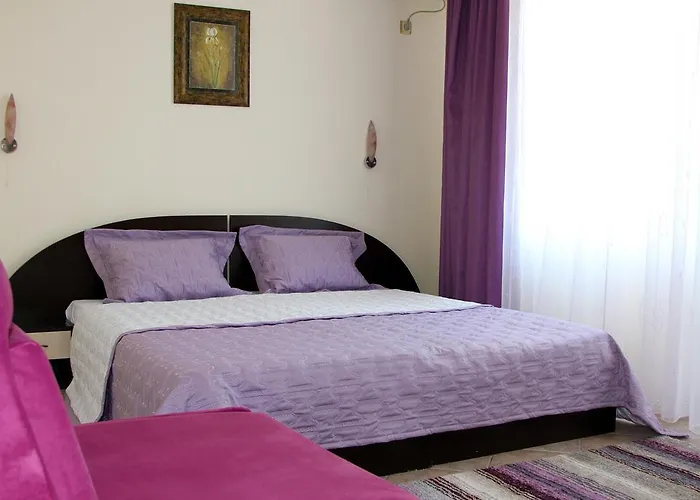 Vlasta Family 拉夫达